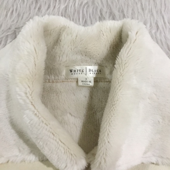 WHBM cream faux fur jacket - Picture 3 of 6